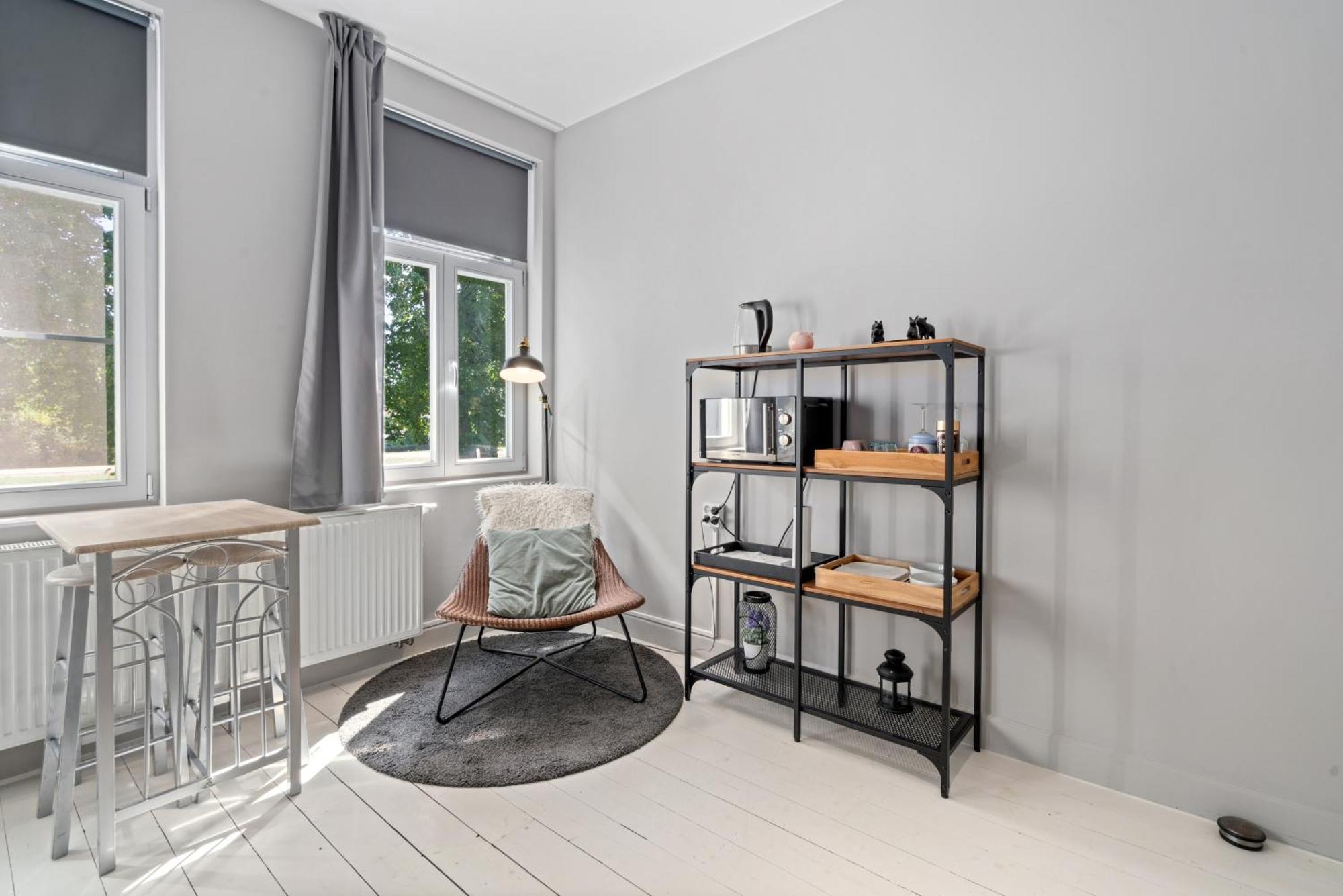 Spacious Guest Near Historic Market - 5 Min Walk Bruges