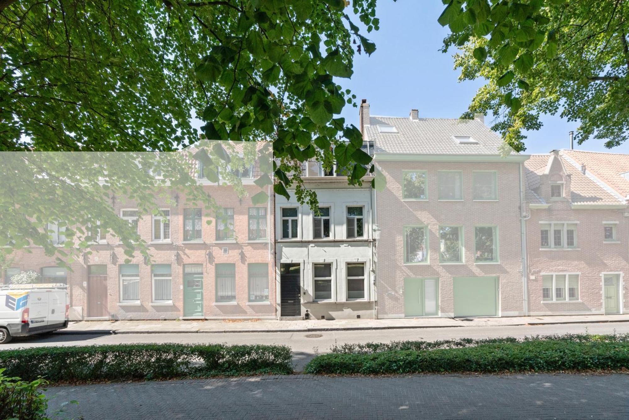 Guest house Spacious Guest Near Historic Market - 5 Min Walk *